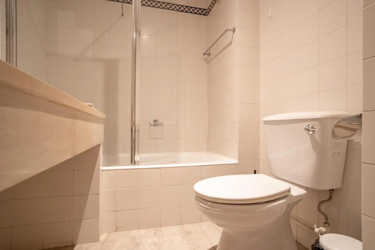Apartament Antony Apart. With Direct Acess To Praia Formosa Funchal  0*, Funchal (Madeira) Portugalia