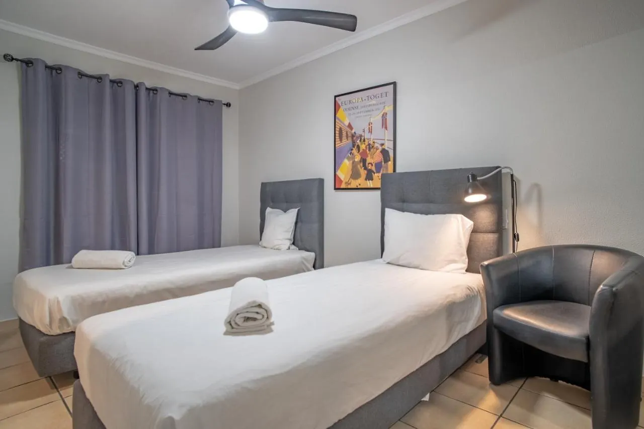 Apartament Antony Apart. With Direct Acess To Praia Formosa Funchal